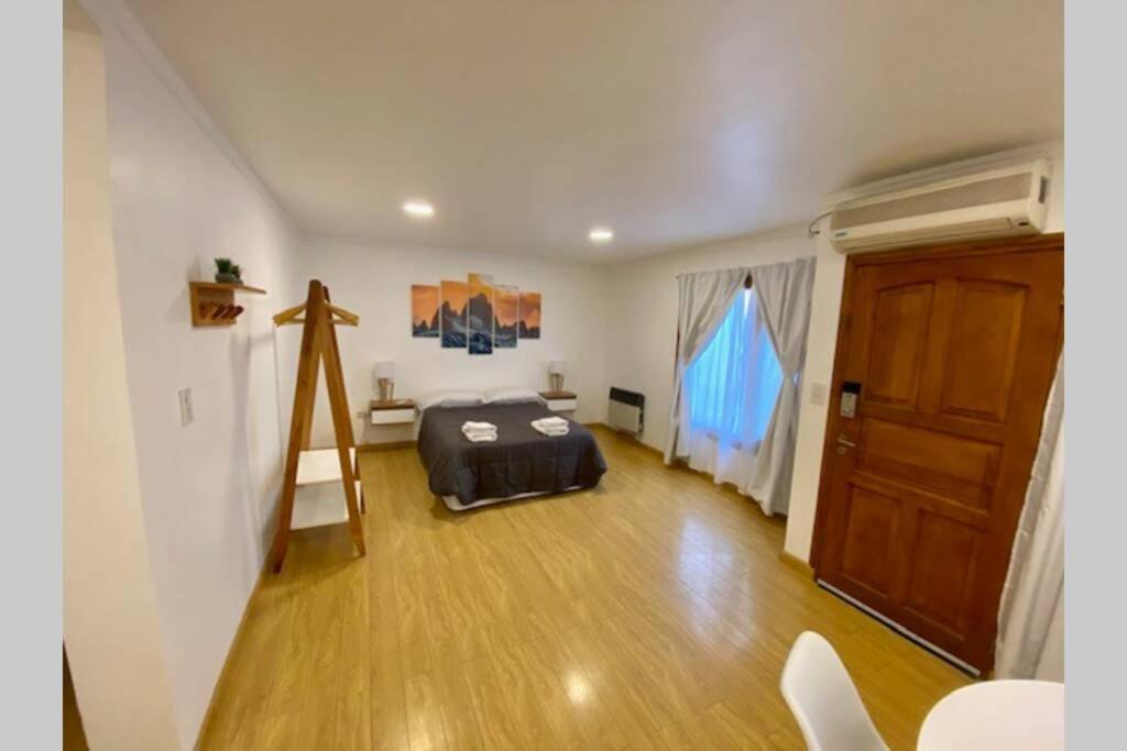 Departamento Amplio En Pleno Centro Leilighet El Calafate Eksteriør bilde